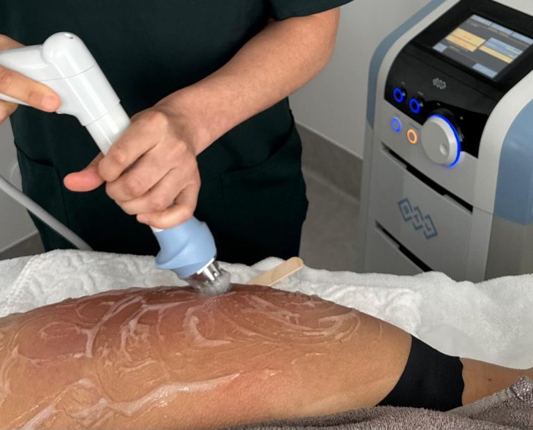 melhoria da textura da pele com tecnologia estética no Porto