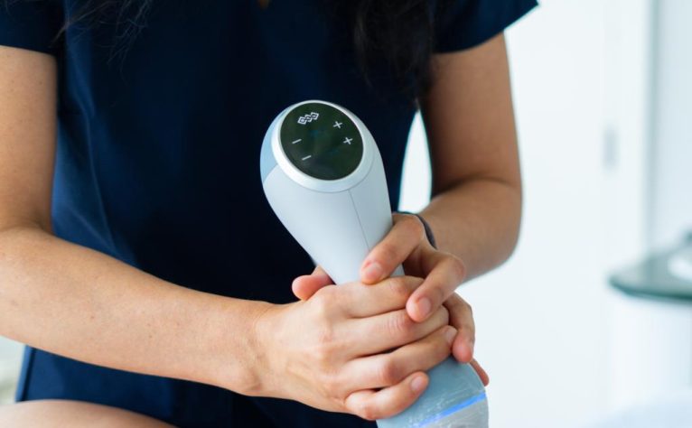 X-Wave, Emtone, Exilis, Microneedling e muito mais no Porto